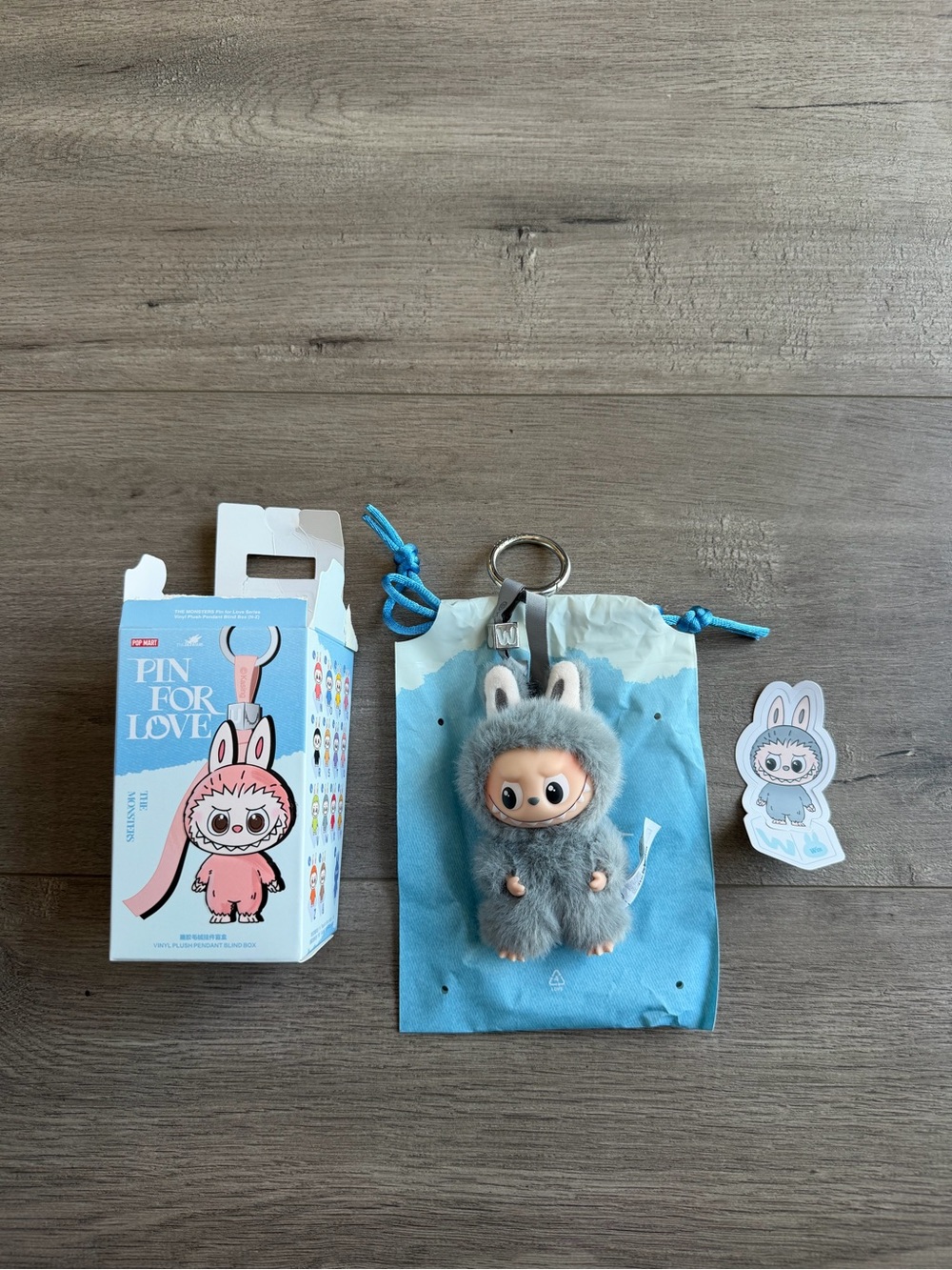 POP MART Labubu Pin for Love “W” - gray